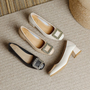 รองเท้าส้นสูงหนังแท้สำหรับผู้หญิง ฤดูใบไม้ร่วง 2025 รองเท้าส้นแบนแบบสวมหัวเหลี่ยมสไตล์ฝรั่งเศส หัวเข็มขัดประดับเพชร รองเท้าส้นสูงแบบสวมหัวเหลี่ยม