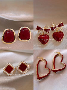 Elegant Christmas Red Earrings for Women Luxury Fashion Trend 2024 New Style Korean Style Fashion Jewelry Ear Cuff