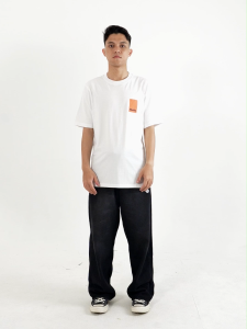 Moutley Kaos Pria Katun Cotton Logo Boxtext Baju Atasan Casual Tee T-Shirt OL-230723