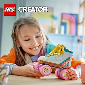 LEGO Creator 31148 Retro Roller Skate 3in1 Toy (342 Pieces) Mainan Balok (8 Tahun+)