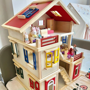 Onshine | Wooden Dollhouse Princess DIY Toy House