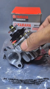 Oil Pump Pompa Oli Assy Rx King Rxking RXK New Master Peredam 1995-2008 Original Yamaha 3KA-E3100-20