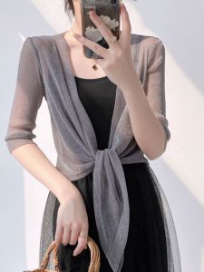 เสื้อคาร์ดิแกนแขนสั้นผ้าโพลีเอสเตอร์สีพื้นสไตล์เกาหลีสำหรับผู้หญิงวัย 35-39 ปี เสื้อคลุมกันแดดแบบสวมหัว ทรงหลวม แขนยาว 5 นิ้ว