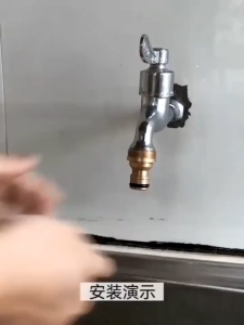 สายยางยืดหดคุณภาพพรีเมี่ยม ทนทานไม่ขาดง่าย ยืดได้ถึง 3 เท่า สายสีน้ําเงิน สายยาง สายยางยืดหด สายยางฉีดน้ํา