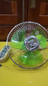 Quạt treo tường nội địa Nhật Horie HF-30 DWC cánh 30cm_Hàng nội địa Nhật đã qua sử dụng