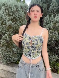 🌈 SpinnyHouse 🌈 เสื้อสายเดี่ยว เป็นเกาะอกได้ ทรงครอเซ็ต ผ้าสักกะหลาด 🐇 ผ้าลายดอกไม้ ผ้ารัดรูป รุ่น บูติค