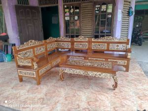 Kursi sofa sudut minimalis ukir jati tua