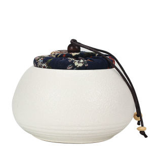 Mini Ceramic Black Porcelain Puer Tea Leaf Canister Portable Sealed Moisture Proof Jewelry Box Small  Style Handmade Glazed