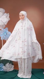 Mukena Putih Premium Tazbiya FLORAL WHISPER Mukena Rayon Jumbo Premium MUKENA MOTIF BUNGA