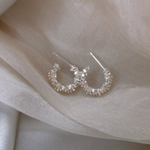 Silver Dust Small Hoops Earrings Womens Exclusive Design Lightweight Luxury Feel Fashion Jewelry Ear Cuffs Golicc Korean Style