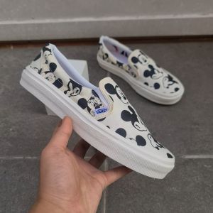 OBRAL SEPATU COUPLE MOM N KIDS SLIP ON MICKEY MOUSE MOTIF KARAKTER CREAM TANPA TALI 21-40 SEPATU KELUARGA SLIP-ON