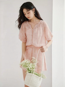XIANGYING | Gradient Pink Anti-Aging Summer Set