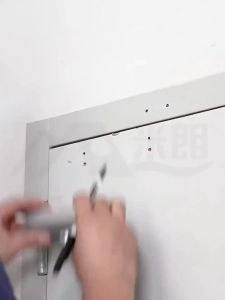 Penyangga Hidrolik untuk Pintu Rumah & Instalasi Pegas Pemosisian Otomatis