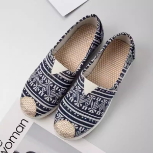 Spring Autumn New Soft Bottom Anti-Slip Flat Heel Lightweight Comfortable Womens Fishing Boat Shoes Casual Slip-On Flats