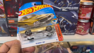 Mô Hình Xe Hot Wheels Mainline - 70 Buick GSX Màu Vàng Ánh Kim (HW Torque 1/10)