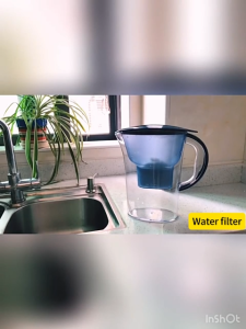TIANLI water filter jug เหยือกใส่น้ำมีที่กรอง  เหยือกกรองน้ําดื่ม 2.5L ขจัดสารแขวนลอย น้ำสะอาดสำหรับครัว-ที่ทำงาน พร้อมถ้วยกรองในตัว
