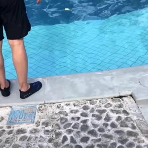 [SG SELLER] Quick Dry Adult Water Shoes Swimming Men Women Aqua Barefoot Lightweight Non-Slip Flexible Beach Pool Socks