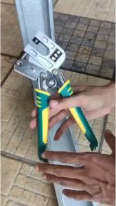 Tang Penyambung Baja Ringan & Aksesoris Partisi Baja Ringan