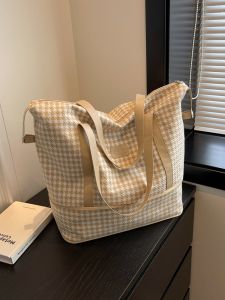 Short Trip Womens Large Capacity Lightweight Handheld Luggage Bag Hospital Bag Travel Bag Handbag Casual Geometric Pattern