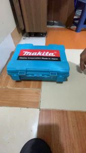 Máy siết bulong dùng pin Makita mẫu mới lực siết 550NM - Động cơ không chổi than siêu khỏe