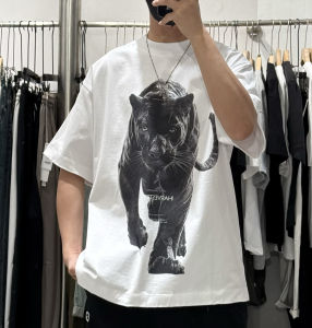 เสื้อยืดแขนสั้นผ้าฝ้ายแท้สไตล์อเมริกันย้อนยุคฤดูร้อนใหม่สำหรับผู้ชาย ทรงหลวม ลำลอง หลากหลายสไตล์ ลายเสือดาว สีดำ ทรงหลวม