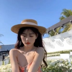 Mũ nón cói đi biển nữ vành rộng du lịch gắn ruy băng thời trang cao cấp Bin Sports M011