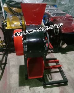 MESIN CACAH RUMPUT & PLASTIK MULTIFUNGSI