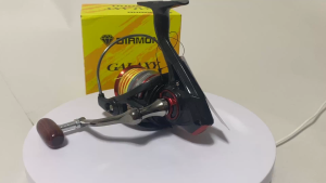 รอกสปิน DIAMOND GALAXY 3BB พร้อมเอ็นในตัว