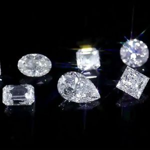Heart Shape Lab Grown Diamonds: A Guide to Mishang Jewelry's IGI Certified CVD HPHT Options