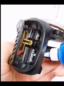 2Pcs/Set Fishing Maintenance Tools 20ml Grease + Lubricant Oil for Fishing Reel Bearing Lubricant