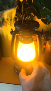 Lampu Lentera Petromak Tenaga Solar Panel Surya + Cas USB Tipe-C MITSUYAMA Lampu Jadul Camping Cahaya Dimmer MS-1041 / MS-1042 / MS-1039