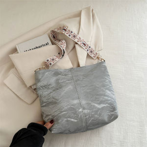 Túi Đeo Chéo Dung Tích Lớn Thời Trang Thường Ngày Cho Nữ Túi Đeo Vai Đơn Giản Đa Năng Túi Đeo Chéo Kiểu Nước Hoa Túi Đeo Vai Mềm