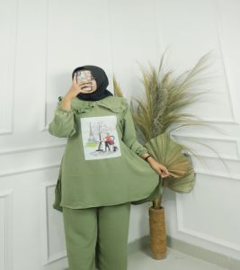 Priskila Cell SAKURA SET Bahan CRINKLE APLIKASI SABLON (REALPICT) Setelan Wanita Dewasa Terbaru Viral Jumbo Ukuran M L XL XXL Stelan Wanita Cringkle 2 in 1 Baju dan Celana One Set Wanita OOTD HIjab Atasan Tunik dan Bawahan