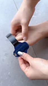 J-Besi Pemisah Pelurus Jempol Ibu Jari Kaki Splint Bengkok Bunion Corrector Pereda Nyeri Kaki