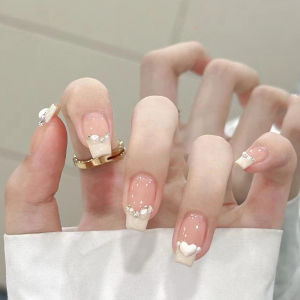 Removable White Nail Art Stickers Fake Nails Bridal Wear Nail Tips Fashionable Cosmetic Tools for Any Skin Type