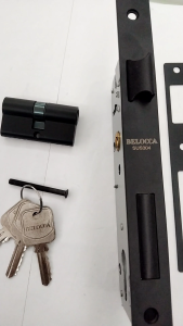 Mortise Lock / Body Slot Kunci Pintu Merk Belocca Ukuran 40mm Warna Black