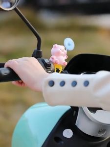 Hiasan Kendaraan Motor Dekorasi Sepeda Listrik Kincir Angin Motor Babi Lucu