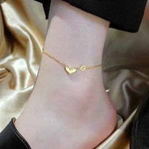 Lắc chân titan nữ mặt trái tim sáng màu cá tính không gỉ