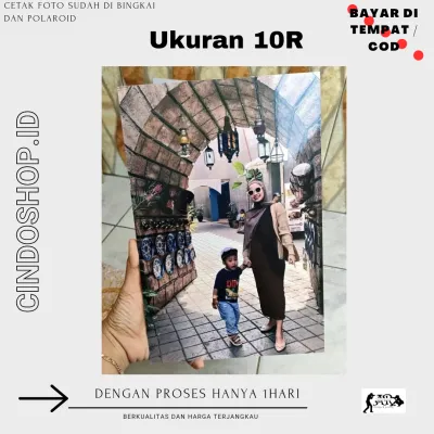 CETAK FOTO SUDAH DI BINGKAI UKURAN 10R TERMURAH DAN TERLARIS PROSES 1 HARI BISA COD
