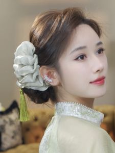 คลิปหนีบผมลายดอกไม้สไตล์จีนใหม่ คลิปหนีบผมสไตล์มังกรสำหรับผู้หญิง ชุดผมแบบใหม่ปี 2024 ผ้าโพลีเอสเตอร์สีฟอง