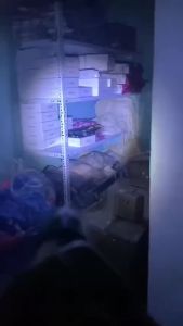 Đèn pin XML-T6  đèn pin siêu sáng - đèn pin cầm tay nhỏ gọn