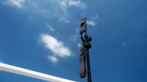 L16 Tongsis 4in Bluetooth: Tripod Selfie Stick Remote Tripod Kamera Tongsis TERBAGUS