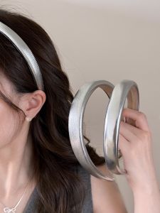 Silver Leather Hairband Womens Daily Wear Stylish Fashionable Hair Accessories Hair Grips Hair Clips Hair Pressing Tools