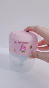 เครื่องบดกระเทียมอัตโนมัติ SANRIO ความจุ 250ml มีแบตเตอรี่ในตัว และสายชาร์จ USB