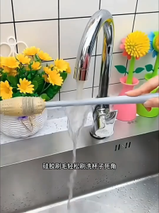 Home cleaning brush Kitchen brush baby bottle baby bottle brush silicone milk bottle brush 26cm