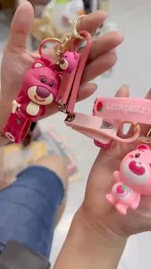 MÓC KHÓA GẤU DÂU LOTSO HỒNG