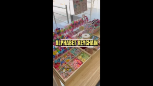 DIY Handmade Custom Name/ Alphabets Keychain  Acrylic Letter  Beads  Charm Creative Design Gift Party For Family  Friends  Member