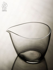 Handmade Nine Earth Glass Teaware Drop Shape Heat Resistant Public Cup for Tea Ceremony And Gongfu Tea Brewing Dining Utensils