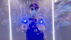 ปืนเป่าฟองสบู่ เครื่องพ่นฟอง เครื่องยิงฟอง ของเล่นเด็ก ฟองสวย สร้างบรรยากาศ มี 2 รุ่น พร้อมส่งจากไทย