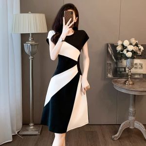 French High-End Casual Dress Women Summer 2025 New Elegant Waist-Cinching Slimming Midi Black White Dress A-Line Skirt